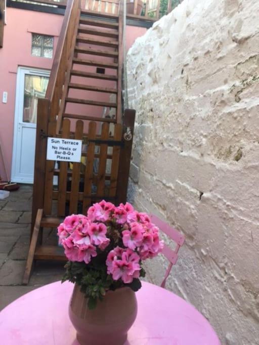 Holiday home Modern With Outstanding Views, Sleeps 2 Newlyn